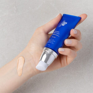 DP Dermaceuticals Захисний тональний крем з SPF-30 COVER RECOVER DP Dermaceuticals Захисний тональний крем з SPF-30 COVER RECOVER