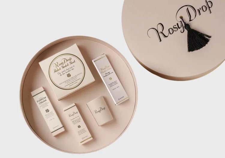 Rosy Drop Набір всіх засобів у подарунковій коробці Rosy Drop Набір всіх засобів у подарунковій коробці