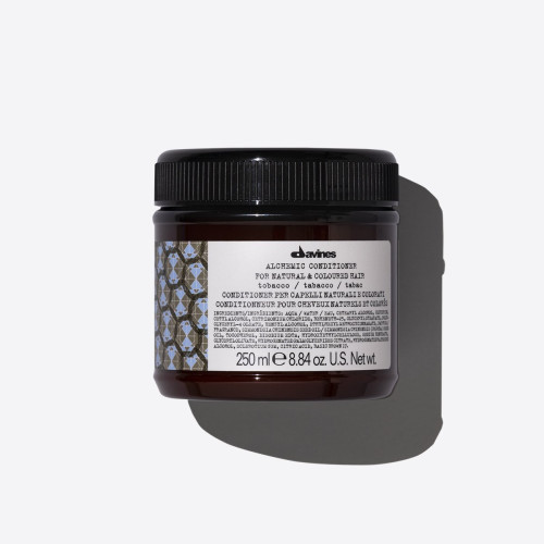 Davines Кондиціонер з прямими пігментами для підсилення кольору волосся тютюновий Color Space Davines Alchemic Conditioner 250 мл Davines Кондиціонер з прямими пігментами для підсилення кольору волосся тютюновий Color Space Davines Alchemic Conditioner 250 мл