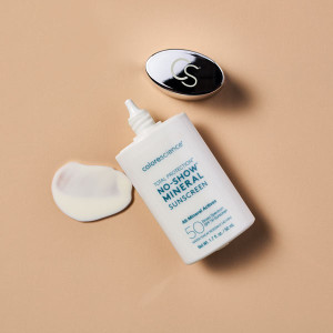 COLORESCIENCE Прозорий мінеральний сонцезахисний флюїд  | No-ShowTMmineral sunscreen spf 50 