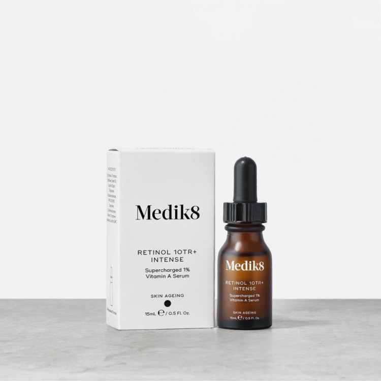 17.051-500x5002v.jpg MEDIK8 Сироватка нічна інтненсивна с ретинолом 1% INTELLIGENT RETINOL 10TR 15 мл