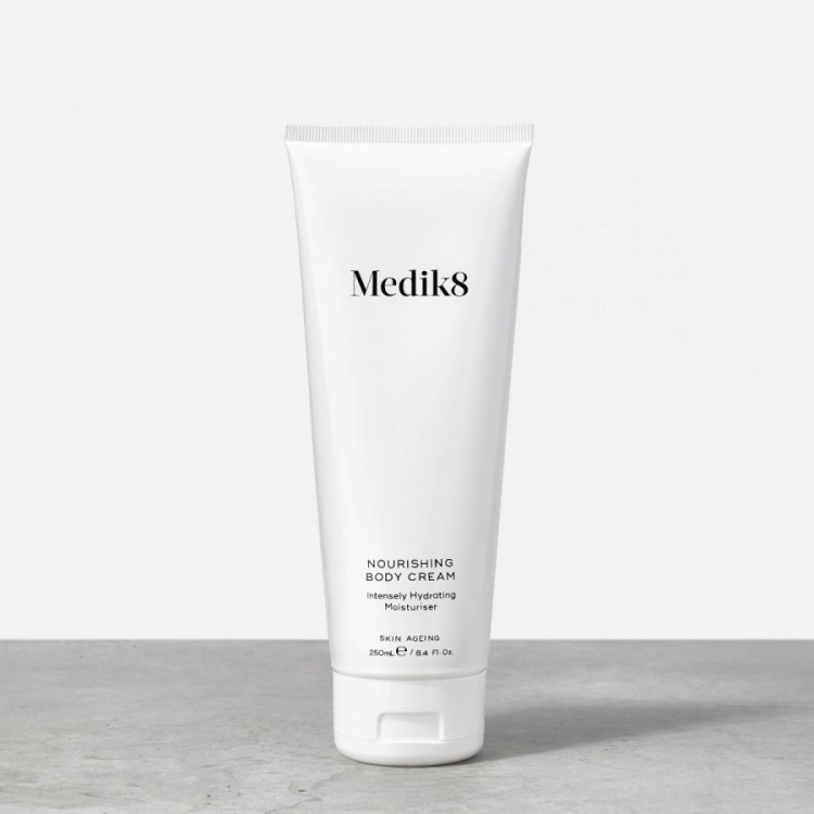 MEDIK8  Крем зволоджуючий для тіла NOURISHING BODY CREAM 250 мл