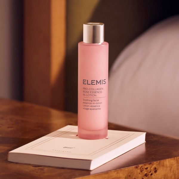 ELEMIS Pro-Collagen Rose Essence-In-Lotion - Зволожуюча есенція-лосьйон Про-Колаген з екстрактом Троянди, 100 мл