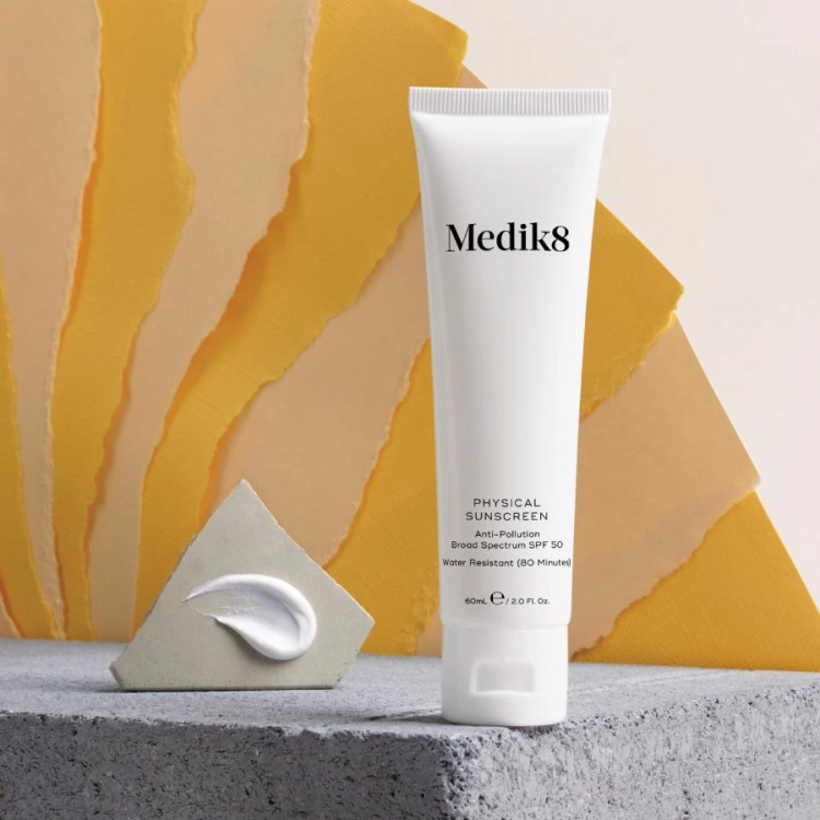 MEDIK8 Крем сонцезахисний з фізичним фактором SPF50  Phisical Sunscreen SPF50+  60 мл