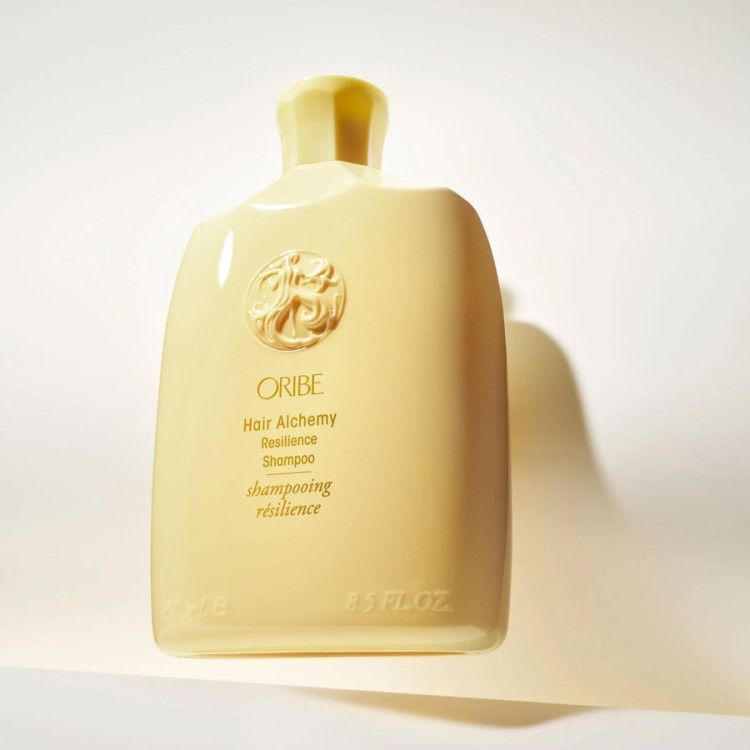 Oribe Шампунь для інтенсивного відновлення волосся "Алхімія краси" Hair Alchemy Resilience Shampoo Oribe Шампунь для інтенсивного відновлення волосся "Алхімія краси" Hair Alchemy Resilience Shampoo