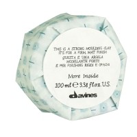 Davines Моделююча Глина для моделювання зачісок сильної фіксації зі стійким матовим ефектом Фіксація 4   Strong Moulding Clay 