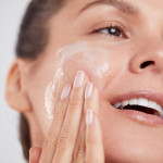ELEMIS Щоденний очисник шкіри Динамічна шліфовка - Dynamic Resurfacing Facial Wash 200 мл ELEMIS Щоденний очисник шкіри Динамічна шліфовка - Dynamic Resurfacing Facial Wash 200 мл