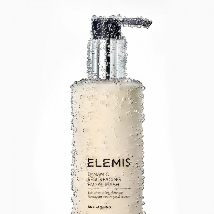 ELEMIS Щоденний очисник шкіри Динамічна шліфовка - Dynamic Resurfacing Facial Wash 200 мл ELEMIS Щоденний очисник шкіри Динамічна шліфовка - Dynamic Resurfacing Facial Wash 200 мл