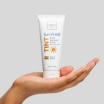 Obagi Тонуючий сонцезахисний крем SPF50 (теплий відтінок) Sun Shield Tint Broad Spectrum SPF 50 Warm 85 гр Obagi Тонуючий сонцезахисний крем SPF50 (теплий відтінок) Sun Shield Tint Broad Spectrum SPF 50 Warm 85 гр