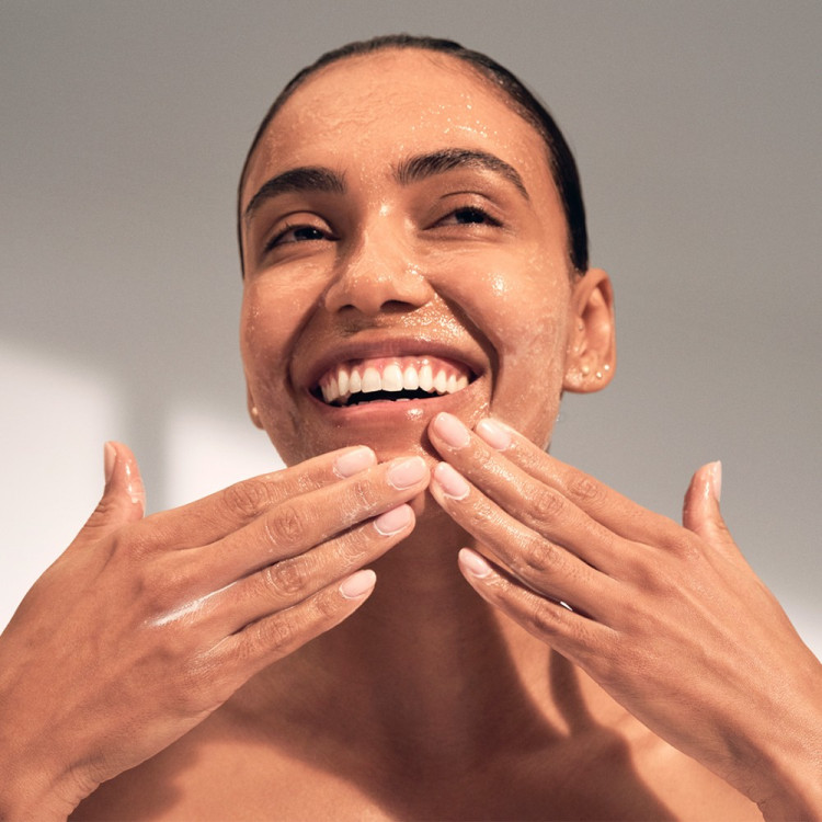 ELEMIS Про-Колаген Ексфоліант для розгладження та сяяння шкіри - Pro-Collagen Glow Boost Exfoliator 100 мл